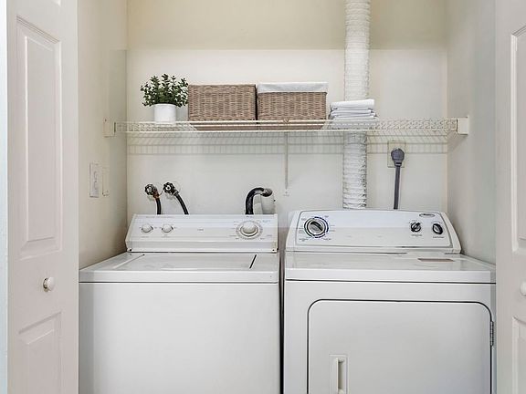 In-unit laundry