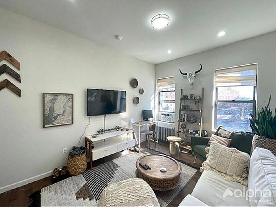 1st image of 354 E 20th St #9