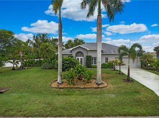 348 NE 15th St, Cape Coral, FL 33909