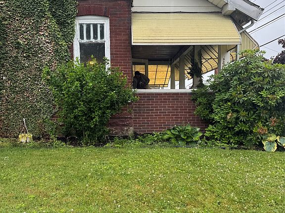 5th image of 1808 Monroe St