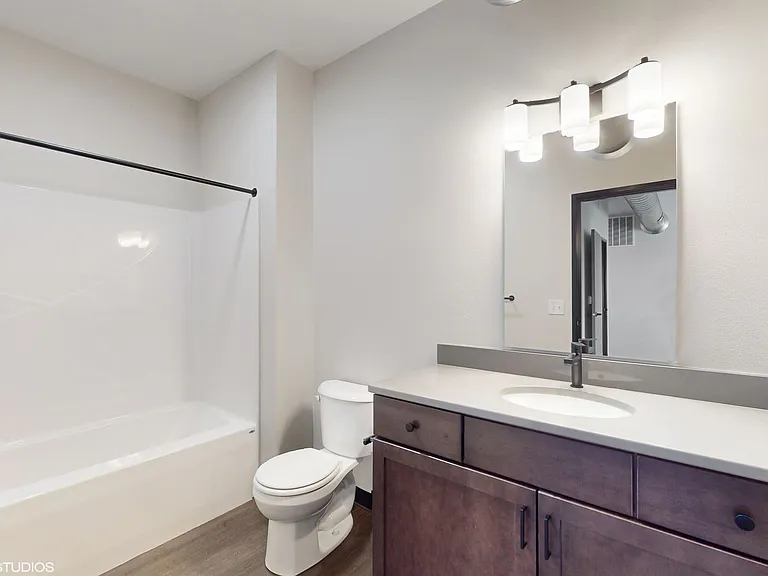 151 Lofts — Photo 109