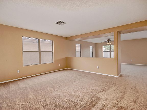 4th image of 2520 W ROMLEY Avenue