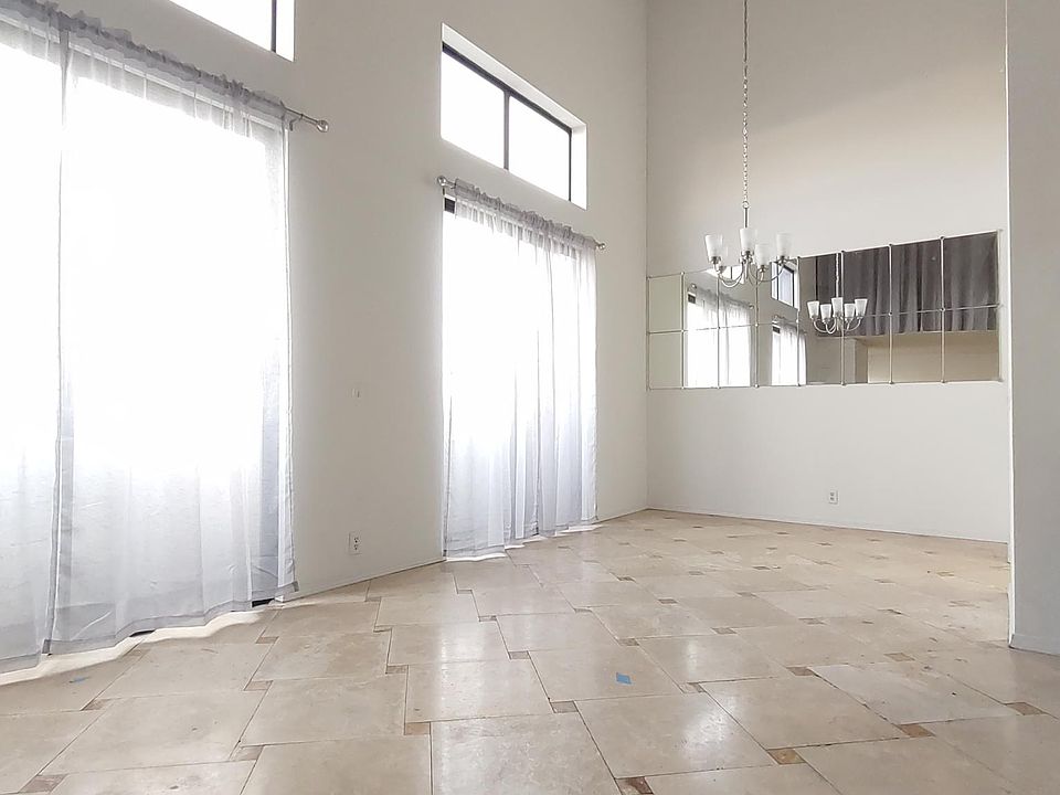 1st image of 7515 Winnetka Ave APT 301