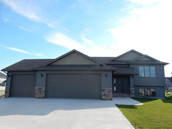 2nd image of 5509 Cottonwood St