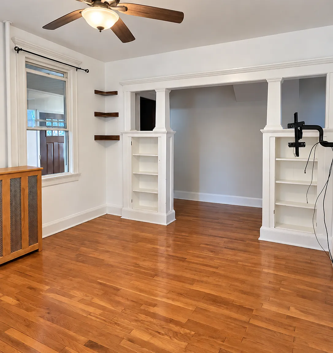 2 bed, 1000 sqft, $2,600 — Photo 2