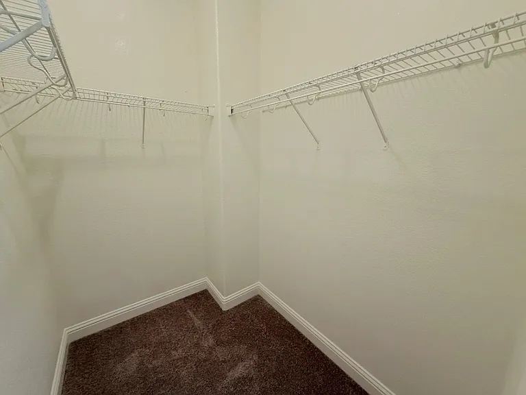 110 Montage Dr — Photo 16