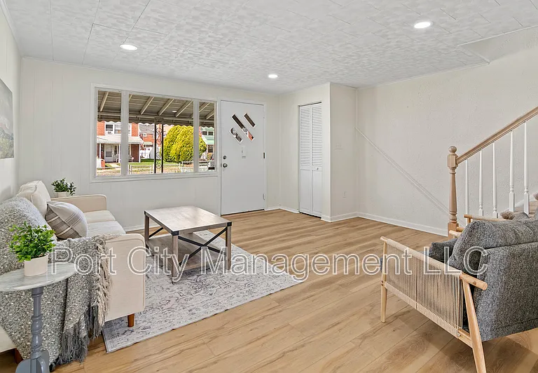 2025 Kelmore Rd #1 — Photo 16