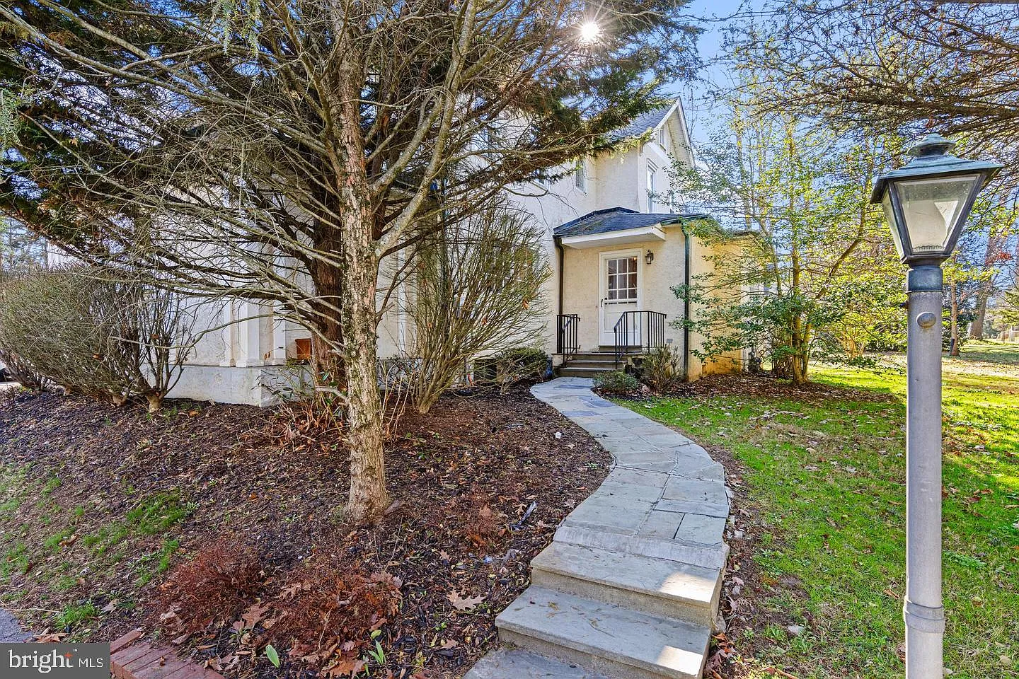 2 bed, 2.5 bath, $2,350 — Photo 1