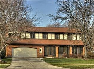 28206 Edgepark Blvd, Westlake, OH 44145