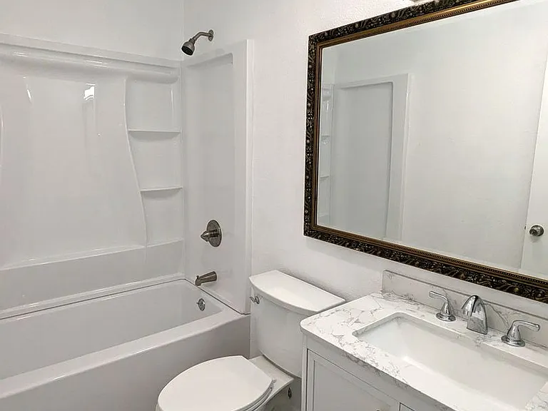 1595 Herbert St — Photo 6