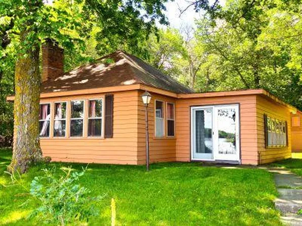 10424 Montgomery Ave NW, Annandale, MN 55302