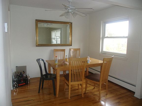 3rd image of 209-06 39th Ave