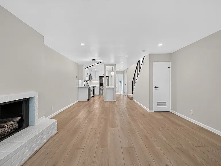 827 N Humboldt St — Photo 10
