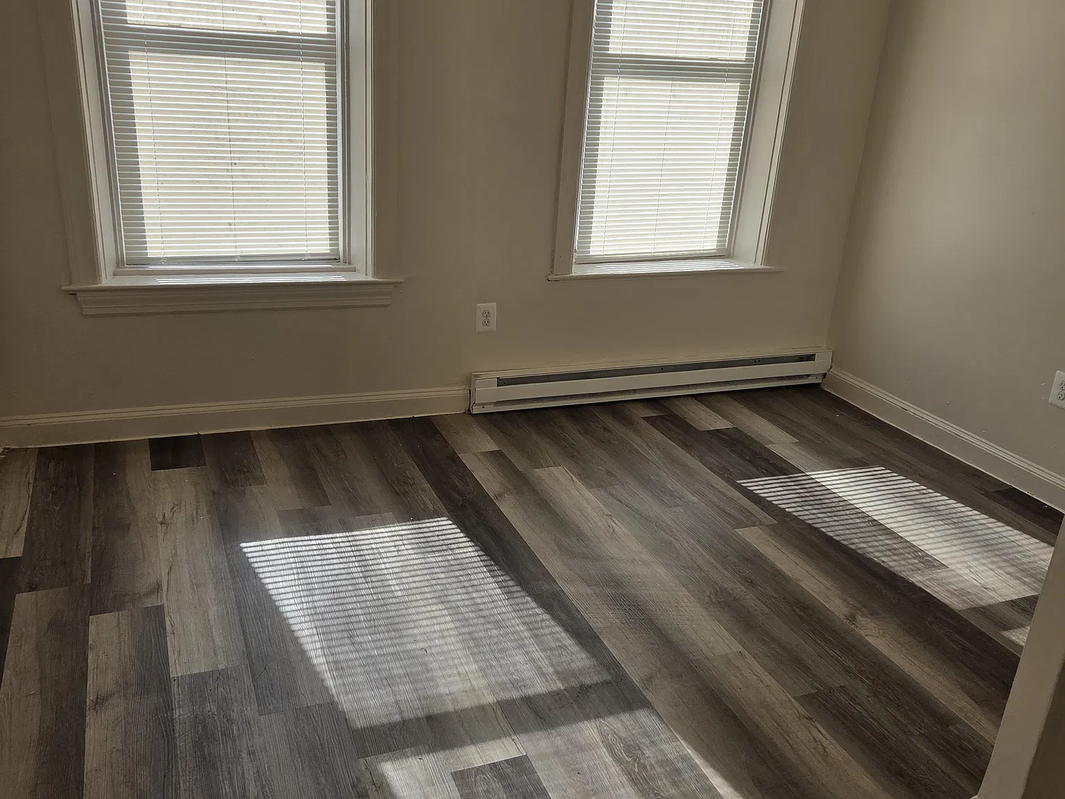 2 bed, 720 sqft, $1,400 — Photo 4