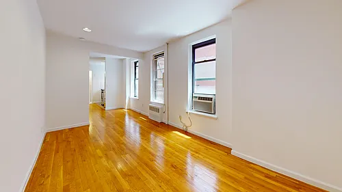 334 E 78th St #21 Photo 1 334 E 78th St #21 Photo 1