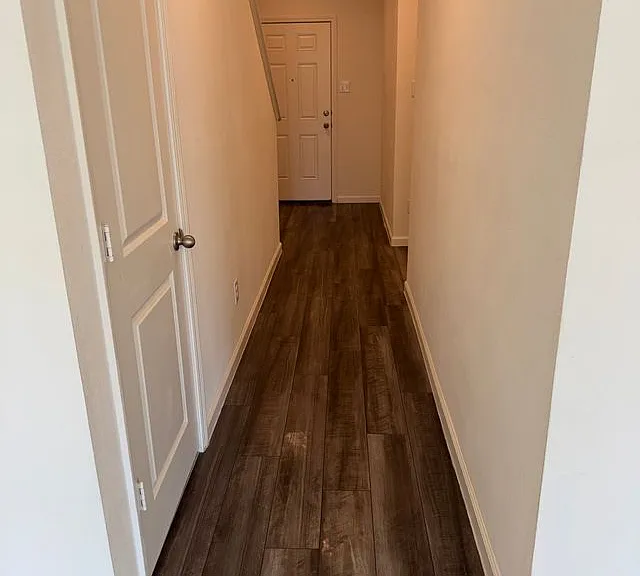 1812 Washington St — Photo 7