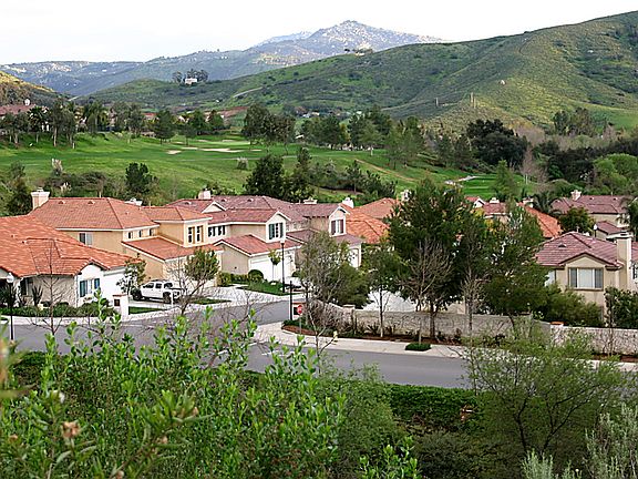 2nd image of 3123 Olive Knoll Pl