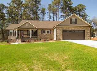 2122 Chelesa Ln, Newton, NC 28658