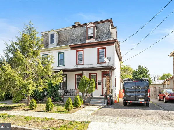 622 Walton Ave, Beverly, NJ 08010