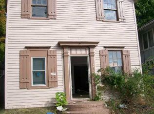 415 N Madison St, South Bend, IN 46617