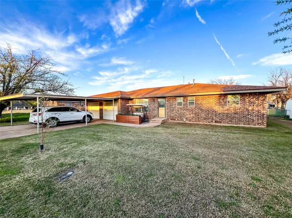 1410 N Avenue L, Haskell, TX 79521