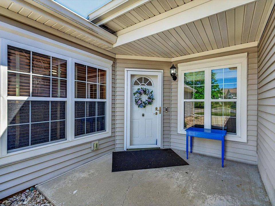 1st image of 72 Northlight Way