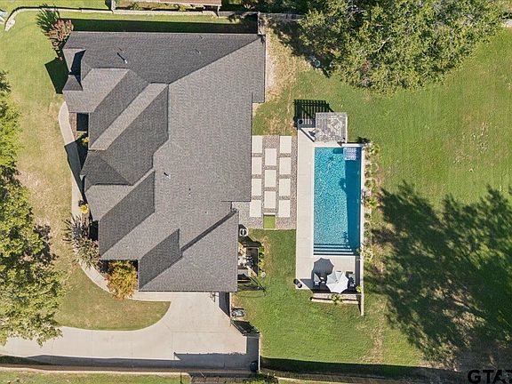 3rd image of 12350 Southhaven Rd