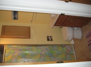 2116 Fairfield Rd, Lindenhurst, IL 60046