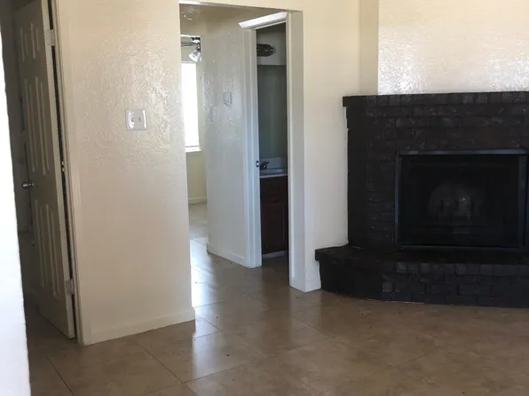 3082 W Sycamore Cir #3082, Euless, TX 76040