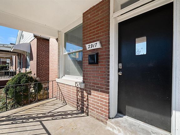 3rd image of 2917 Macklind Ave