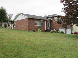 116 Dexter Ave, Beckley, WV 25801