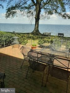 1031 N Glebe Rd, Montross, VA, 22520