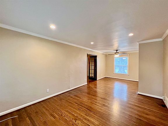 3rd image of 3309 San Marcus Ave