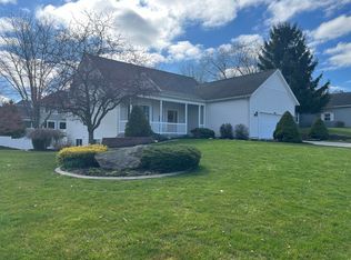 5420 Sand Dune Ct SW, Wyoming, MI 49418