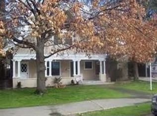 2208 20th St, Bakersfield, CA 93301