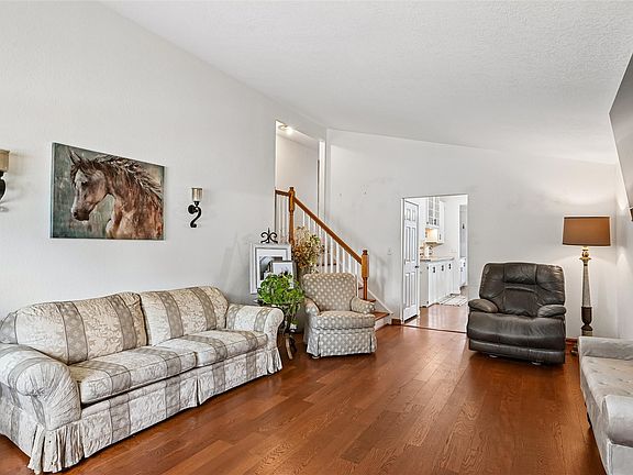 4th image of 4500 Ozark St NE
