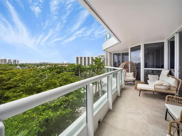 21205 Yacht Club Dr APT 703, Aventura, FL 33180