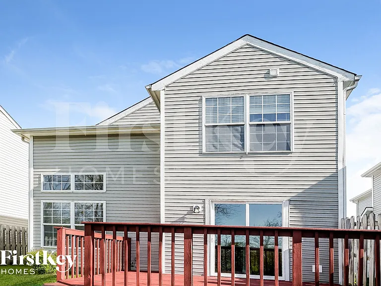 6735 Ossington Dr — Photo 15