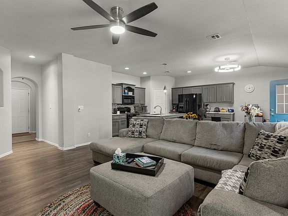 4th image of 15005 E 110th Pl N