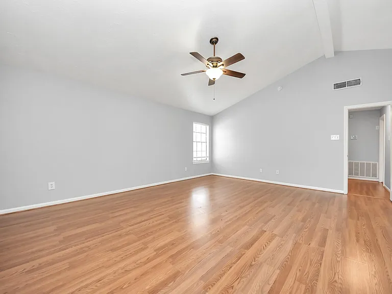 16006 Autumn Falls Ln — Photo 35