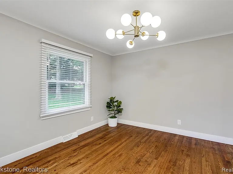 2784 Aldgate Dr — Photo 13