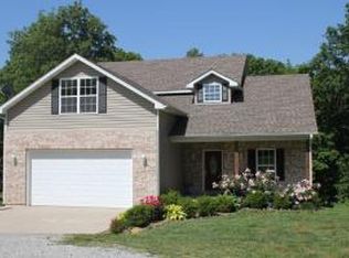 9680 E Highway Oo, Hallsville, MO 65255