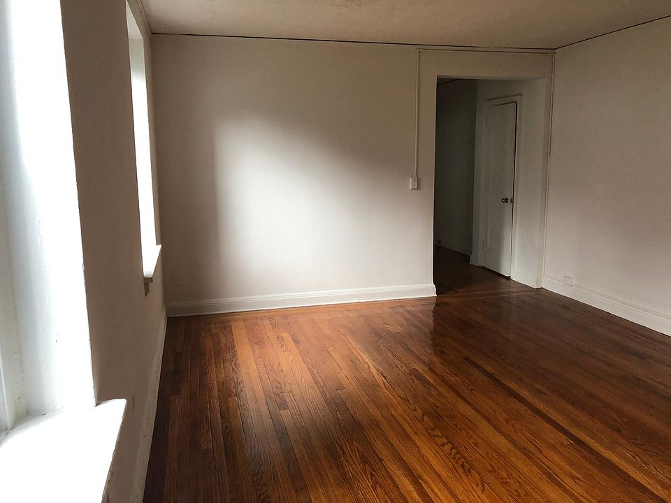 1st image of 300 Hayward Ave #One