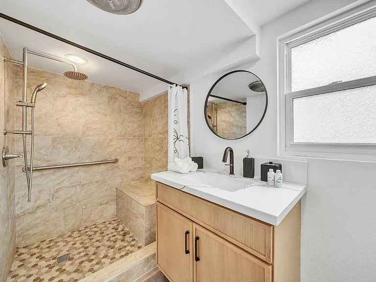 920 W Balboa Blvd #920 — Photo 43