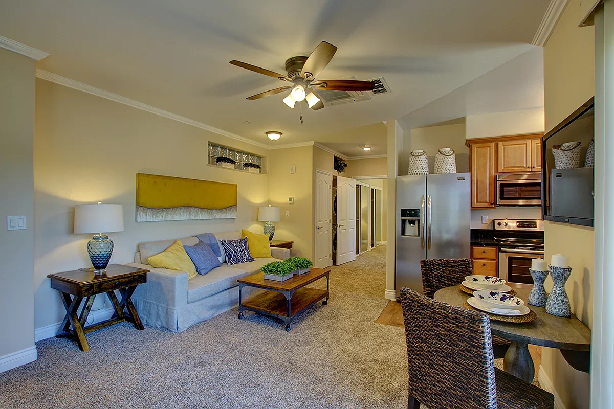 1 bed, 682 sqft, $2,290 — Photo 3