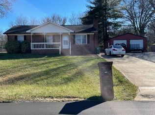 104 Windward Dr, Bessemer City, NC 28016