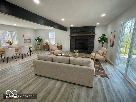 3rd image of 6682 English Dr