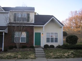 1822 Birch Heights Ct, Charlotte, NC 28213