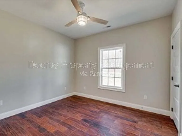 18 Michigan Ln #3 — Photo 33