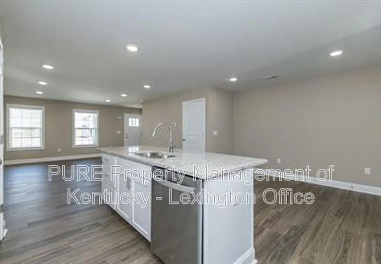 1054 Judah Bear Blvd — Photo 8